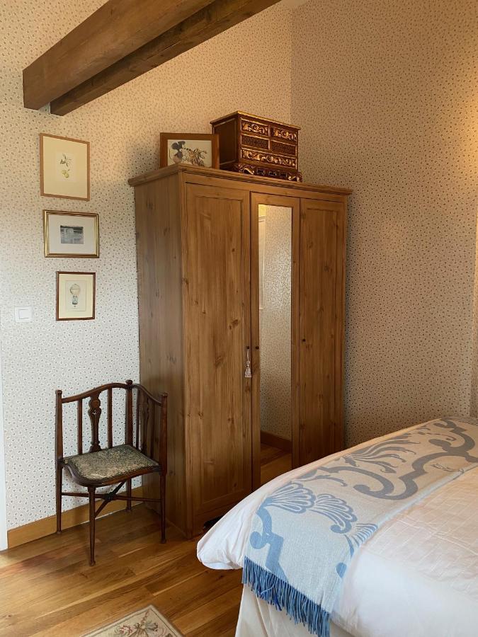 Entire Farm House Stay, La Gerouardiere Barenton Εξωτερικό φωτογραφία