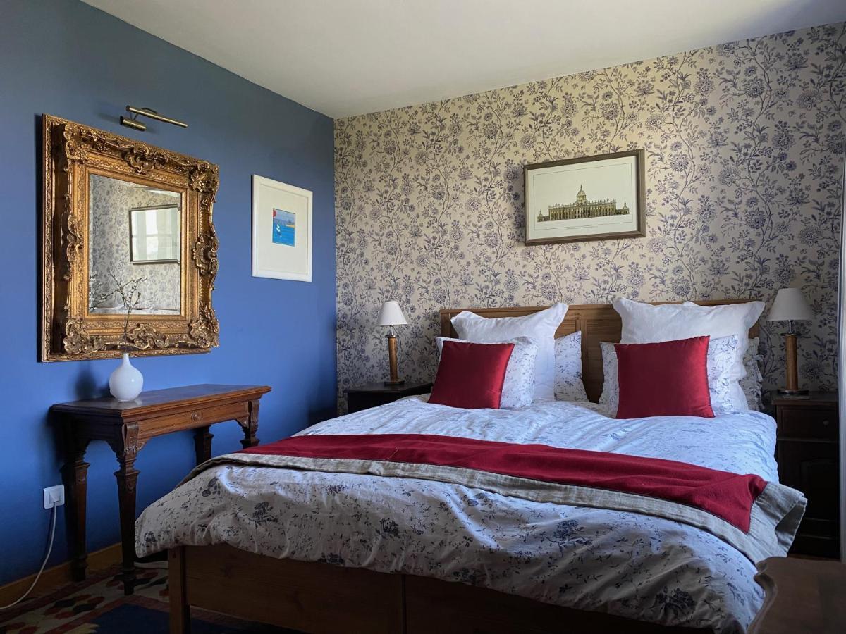 Entire Farm House Stay, La Gerouardiere Barenton Εξωτερικό φωτογραφία